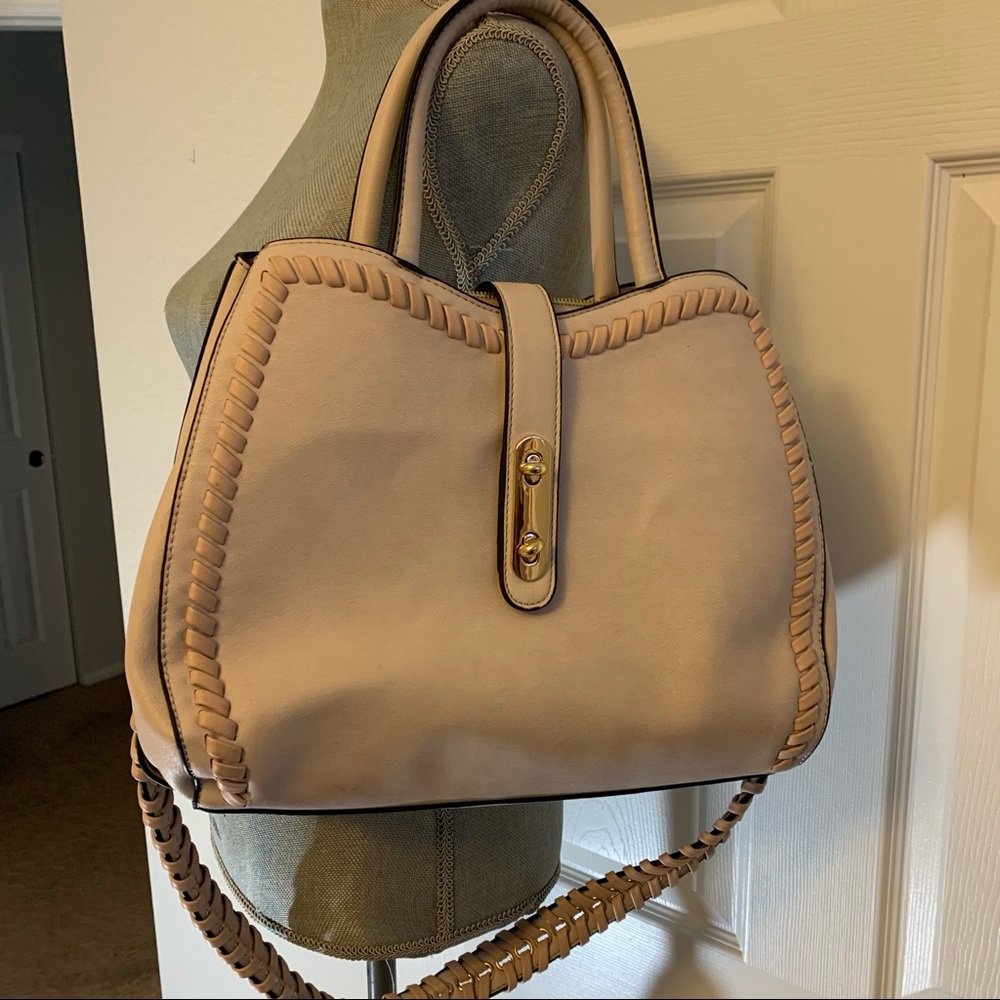 BLUSH PINK purse with rope trim and rope trim strap. Beautiful leopard interior.